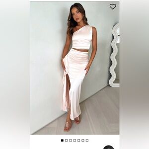 Skirt and top set